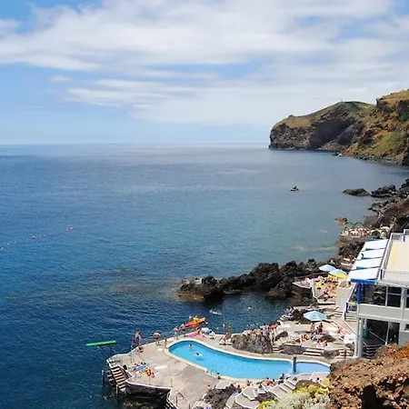 Enjoy Madeira 2 * Канису